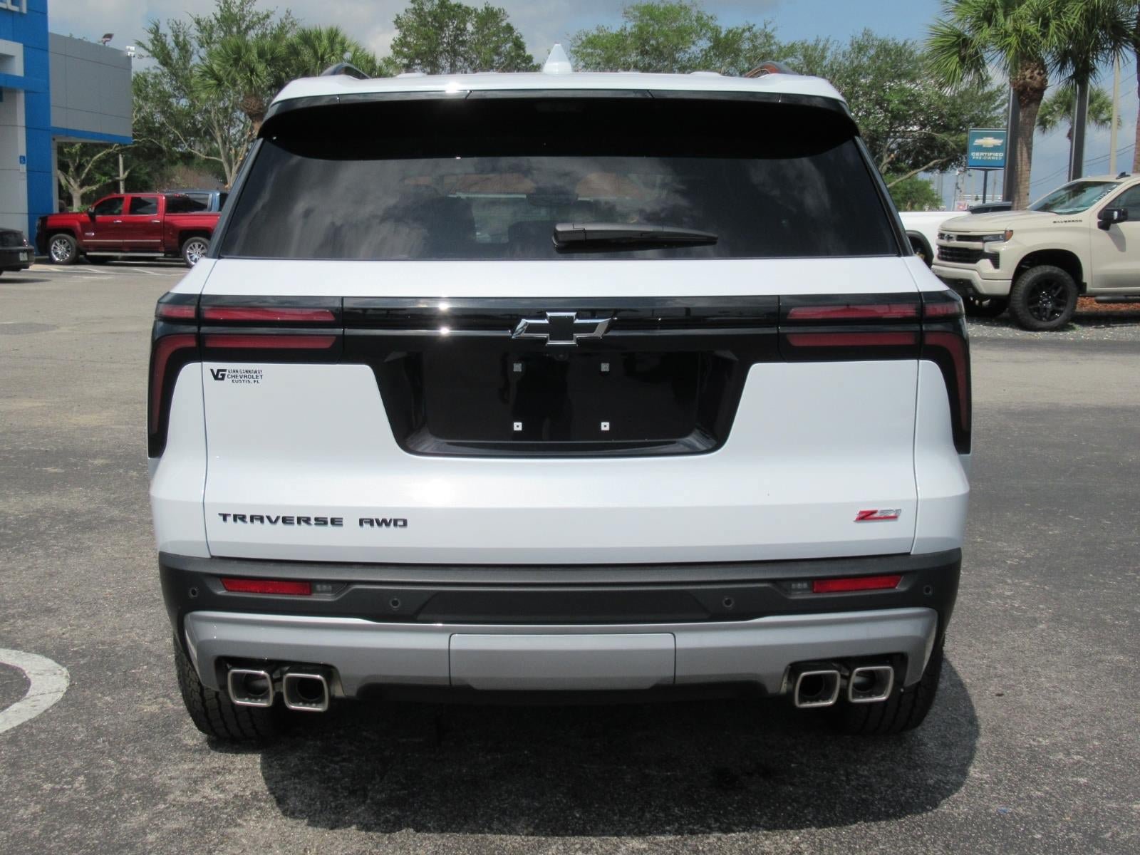New 2026 Chevrolet Traverse Z71 w/ Enhanced Driving Package AWD/4WD image 6