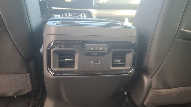 New 2026 GMC Sierra 2500 AT4 w/ AT4 Premium Plus Package AWD/4WD image 21
