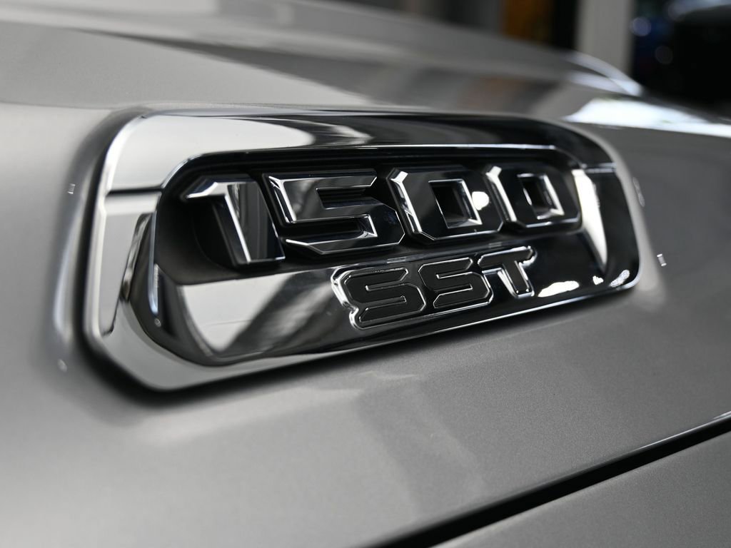 Used 2025 RAM 1500 Laramie image 45