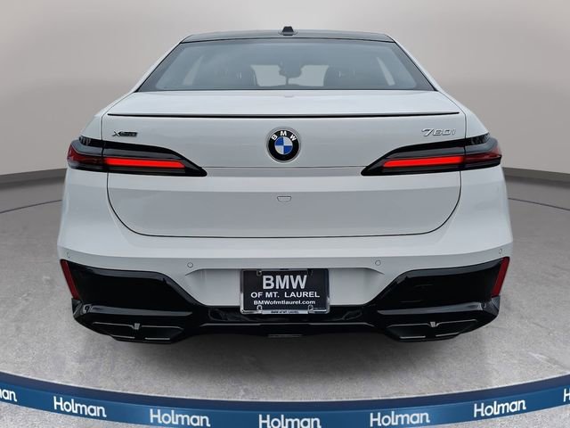 New 2026 BMW 760i xDrive w/ Premium Package image 6