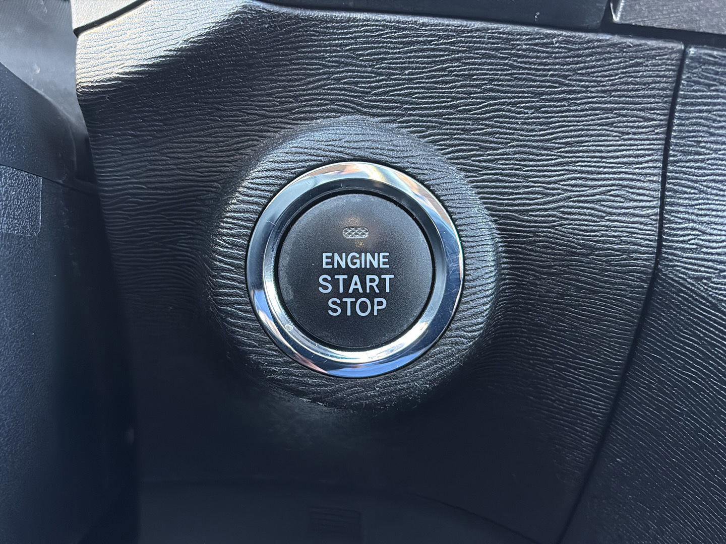 Used 2014 Toyota Venza XLE image 19