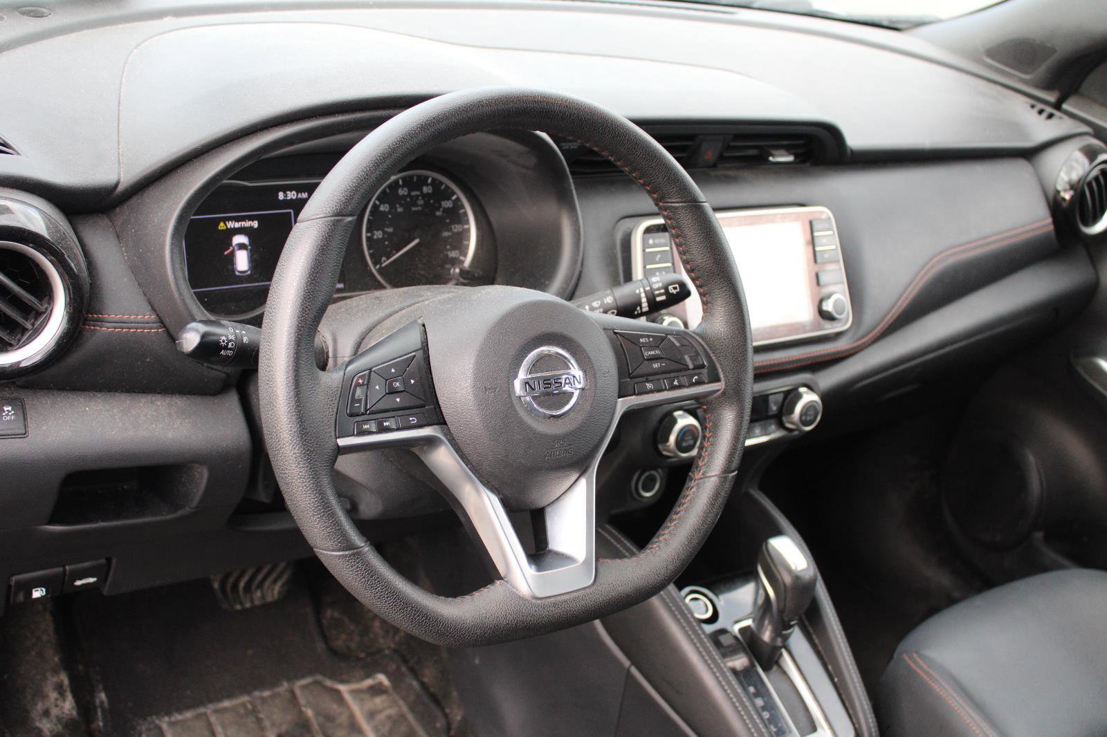 Used 2018 Nissan Kicks SR w/ Premium Package image 9