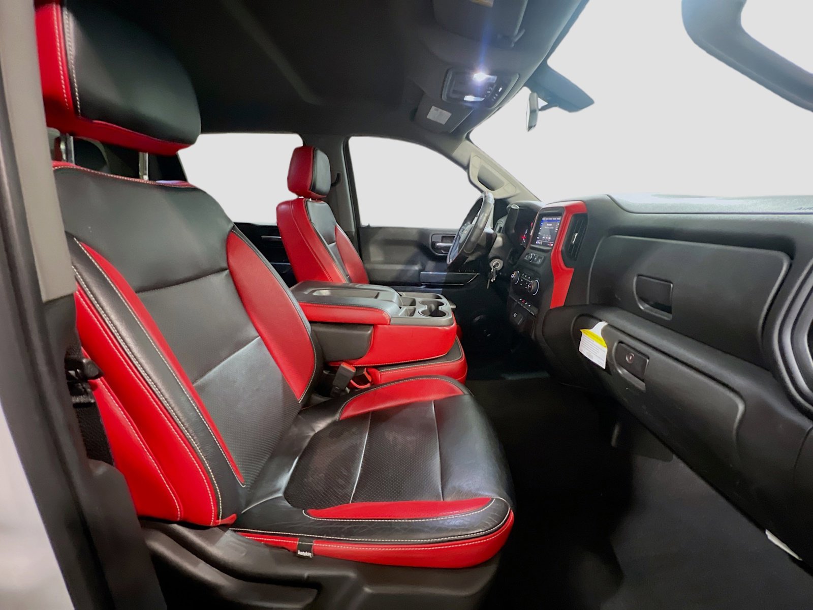 Used 2020 Chevrolet Silverado 1500 Custom w/ Custom Value Package image 20