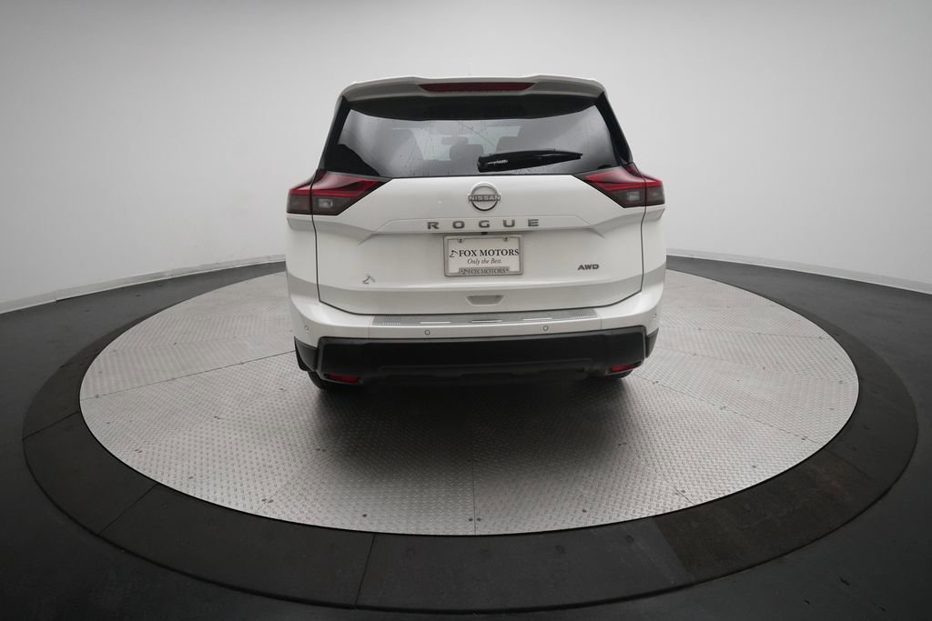 Used 2026 Nissan Rogue SV image 26