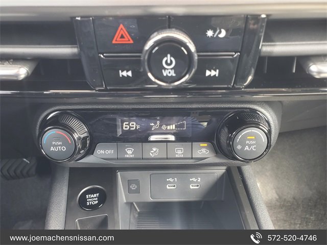 New 2026 Nissan Kicks SV image 20