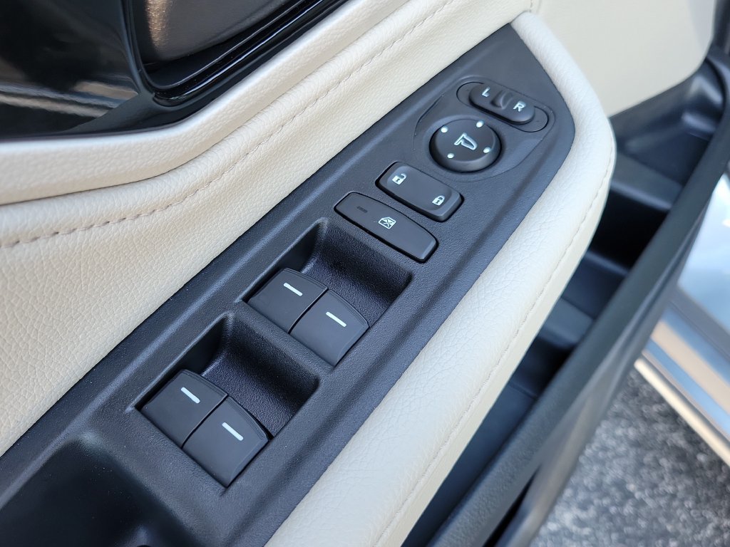 Certified 2026 Honda Odyssey Touring image 26