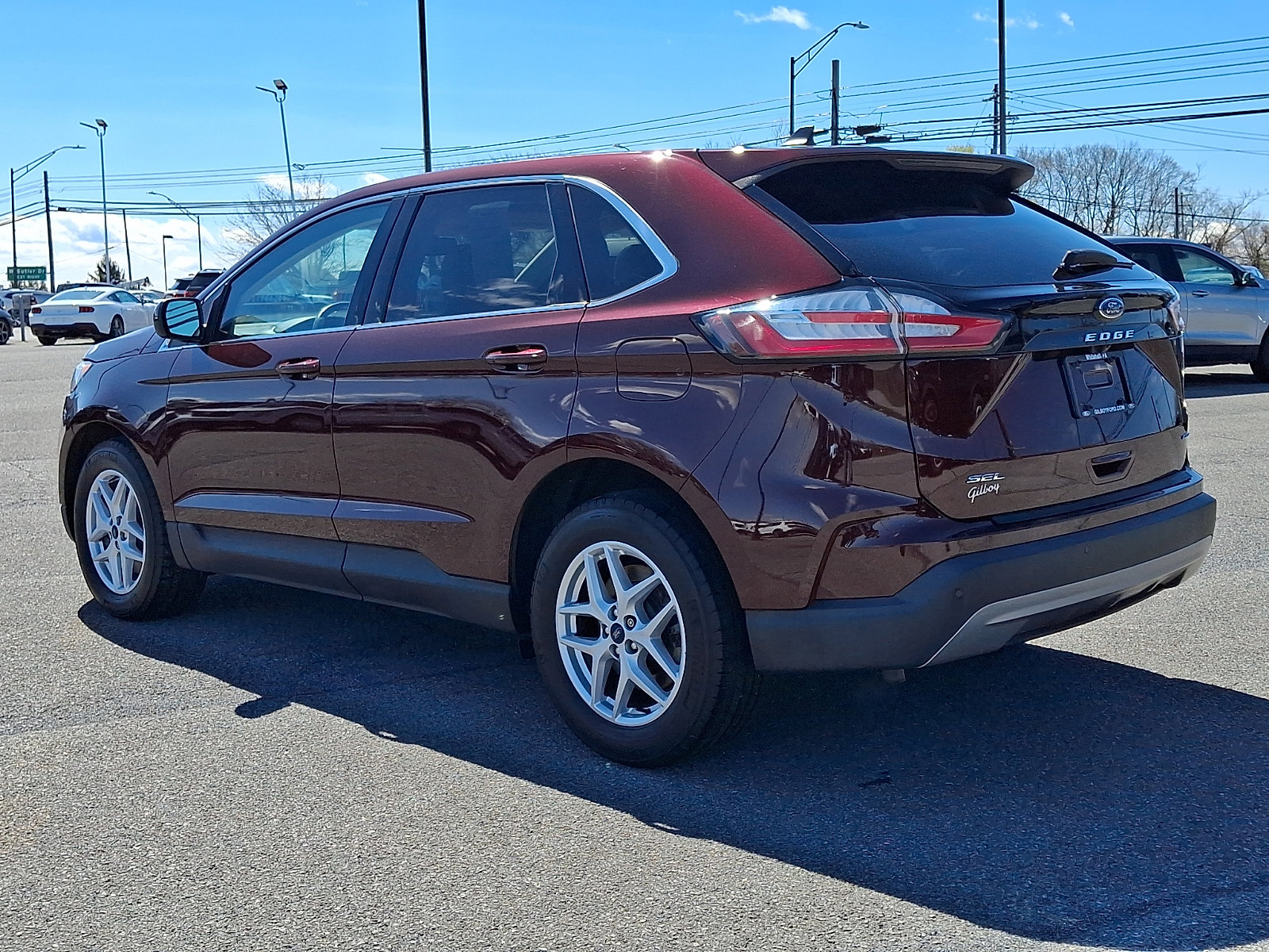 Used 2022 Ford Edge SEL w/ Convenience Package AWD/4WD image 4