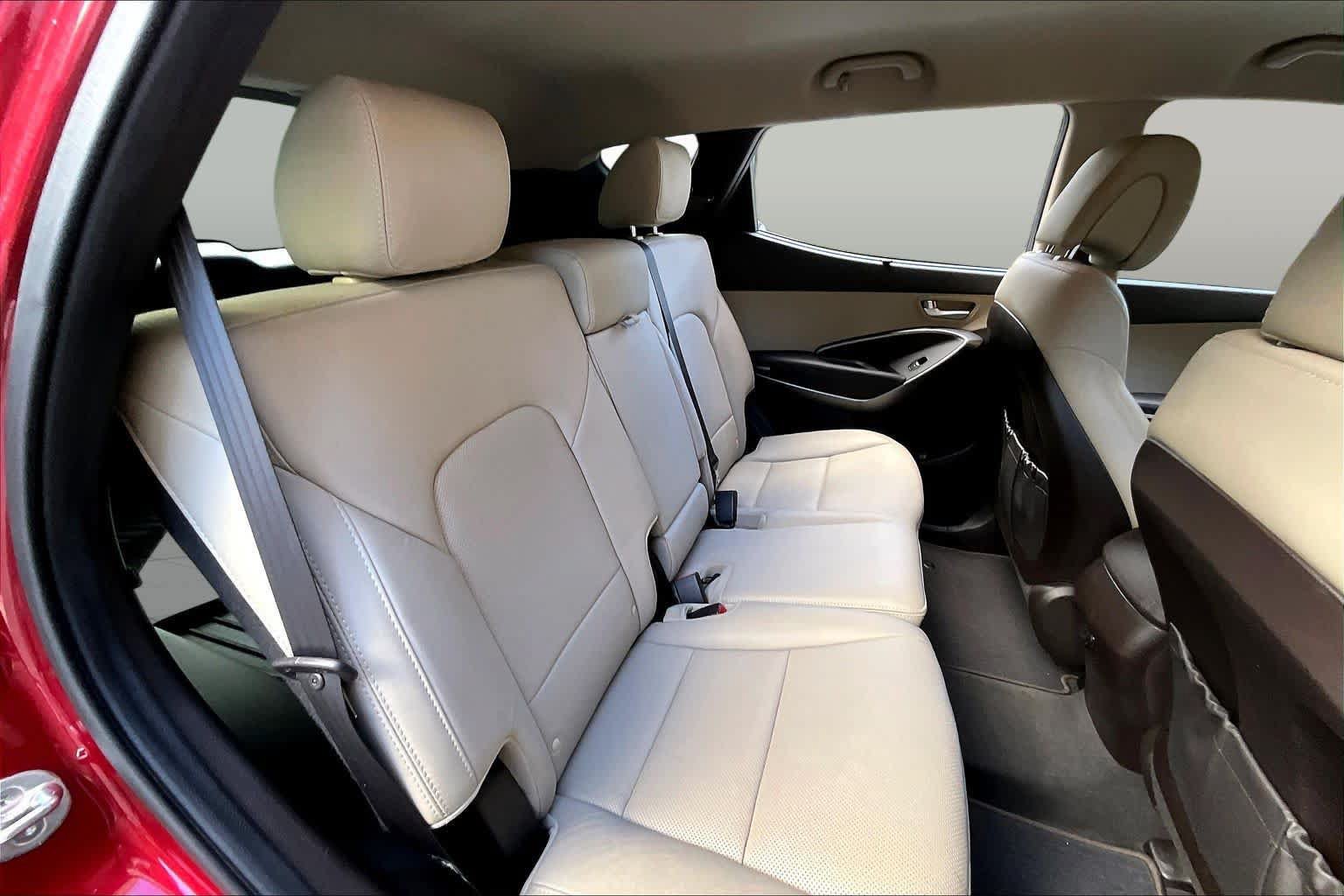 Used 2017 Hyundai Santa Fe Sport FWD image 20