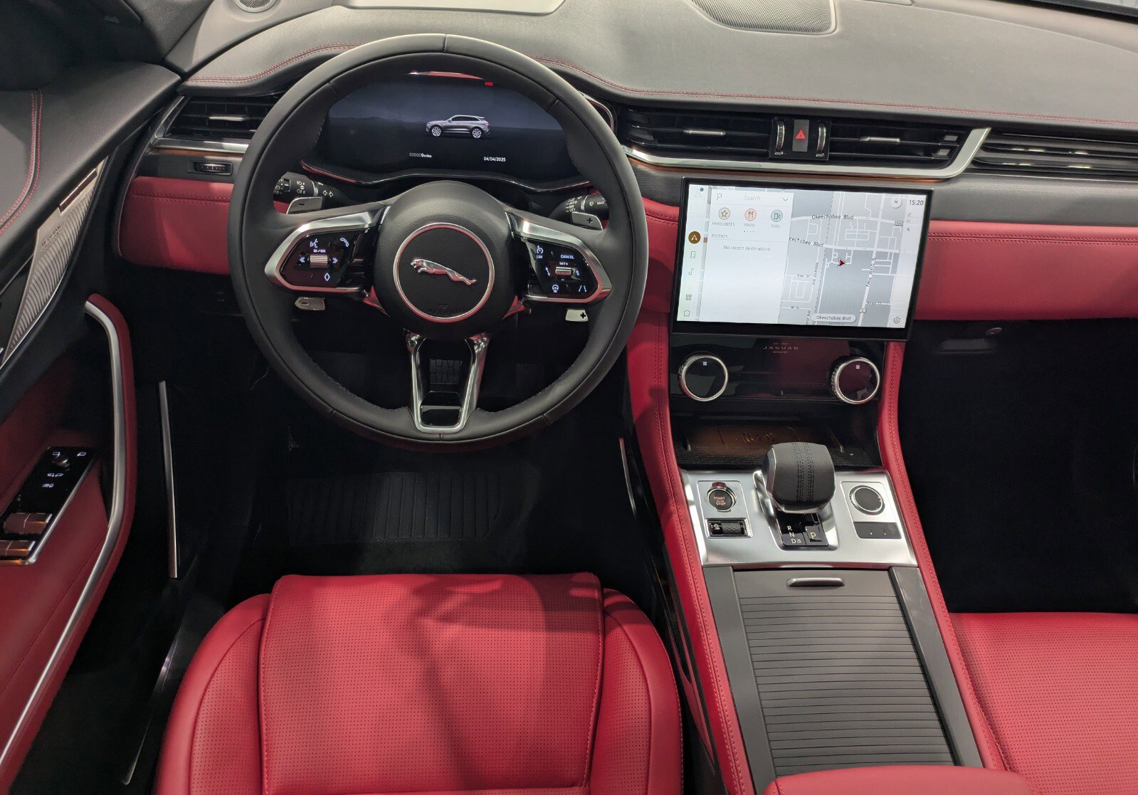 New 2026 Jaguar F-PACE R-Dynamic S image 10