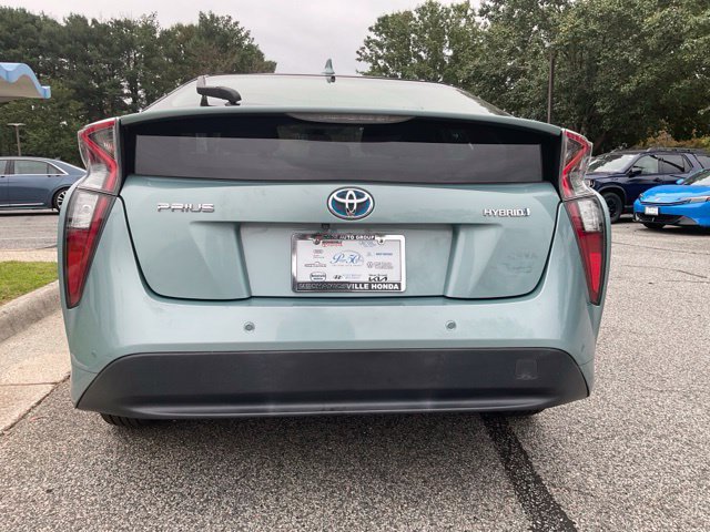 Used 2018 Toyota Prius Two w/ Prius Two Safety Plus Package FWD image 7