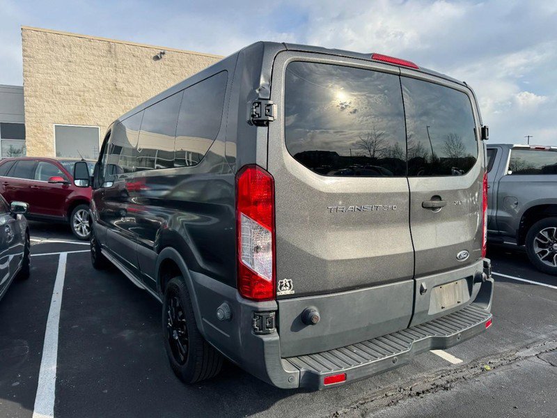Used 2016 Ford Transit 350 XLT RWD image 5