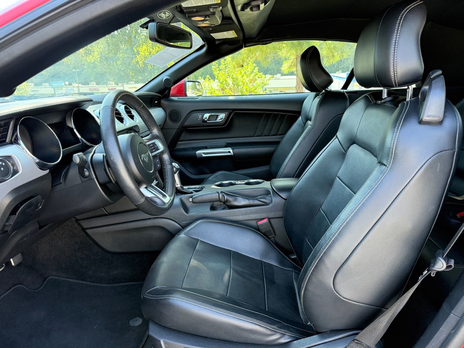 Used 2015 Ford Mustang GT Premium image 32