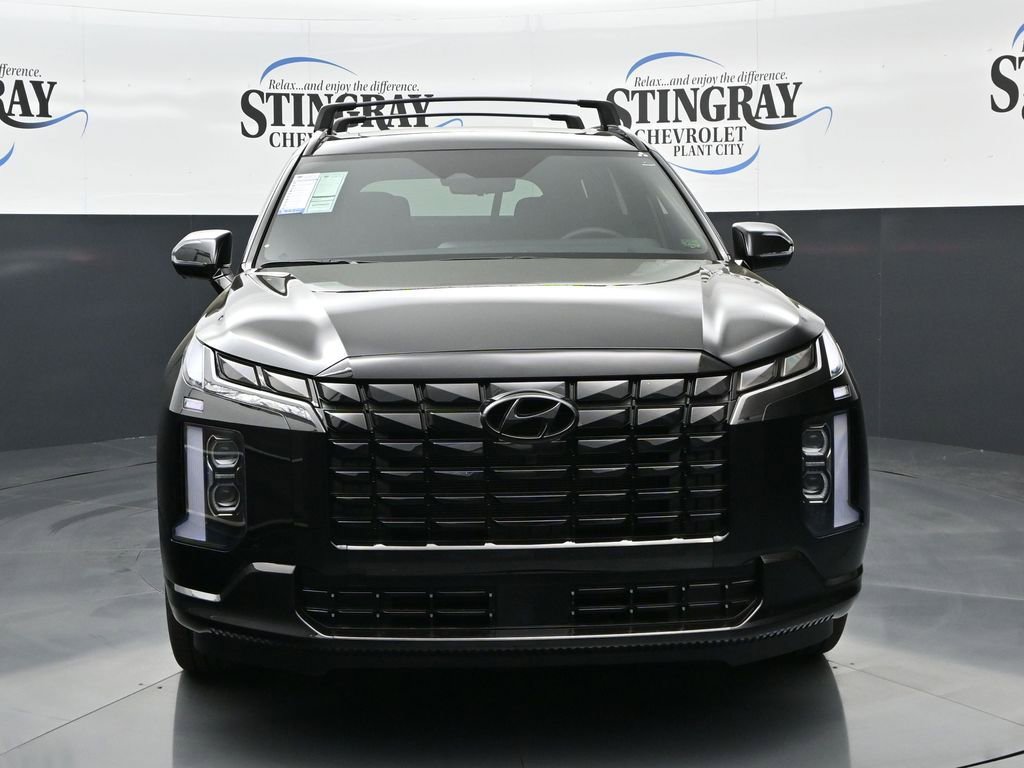 Used 2025 Hyundai Palisade Calligraphy image 2