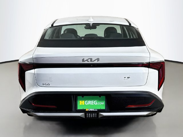Used 2025 Kia K4 FWD image 8