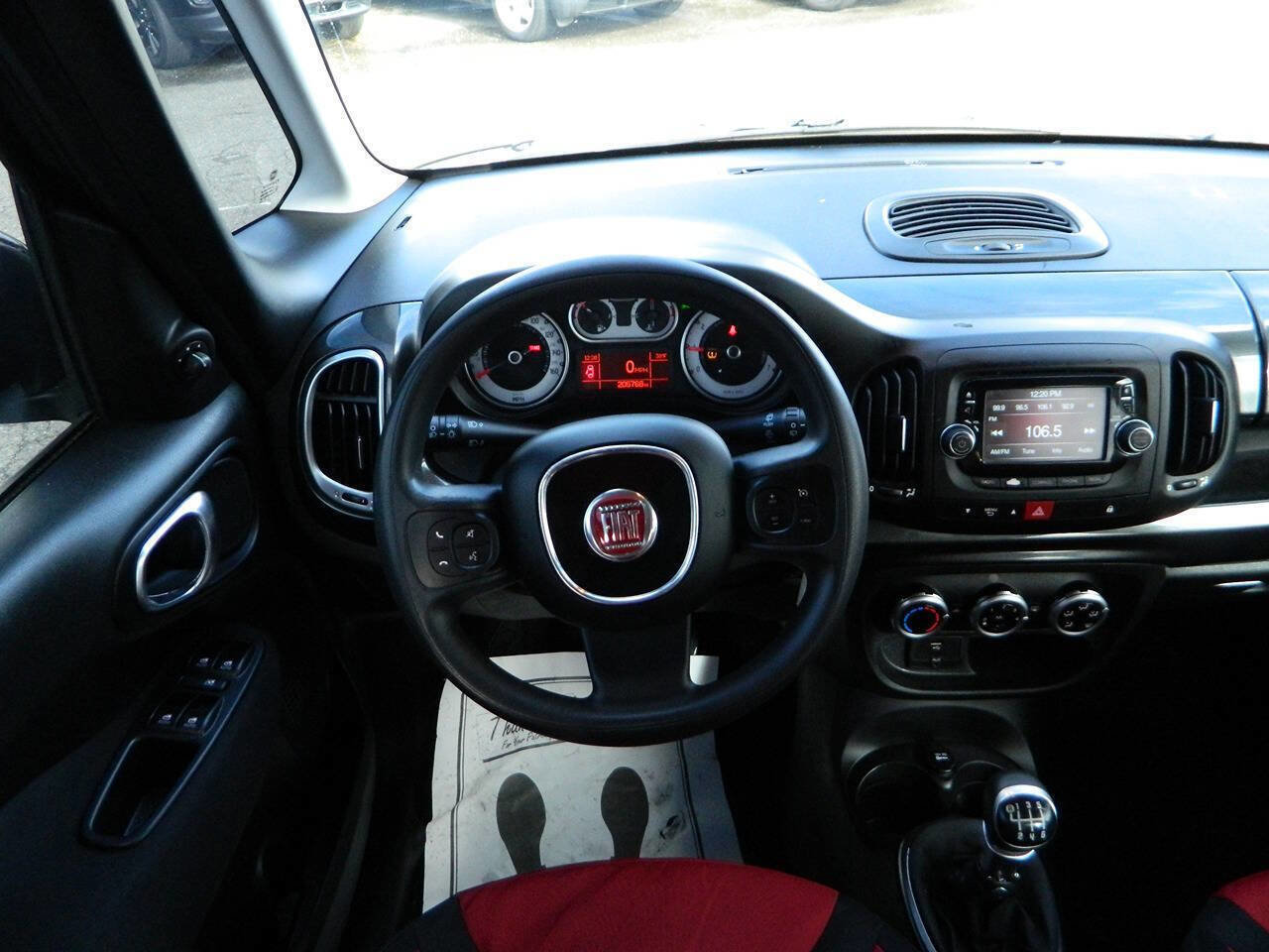 Used 2014 FIAT 500L Pop image 15
