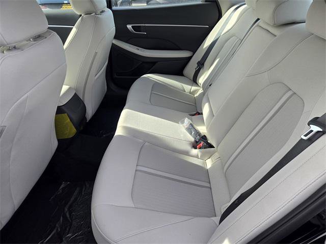 New 2025 Hyundai Sonata SEL image 16