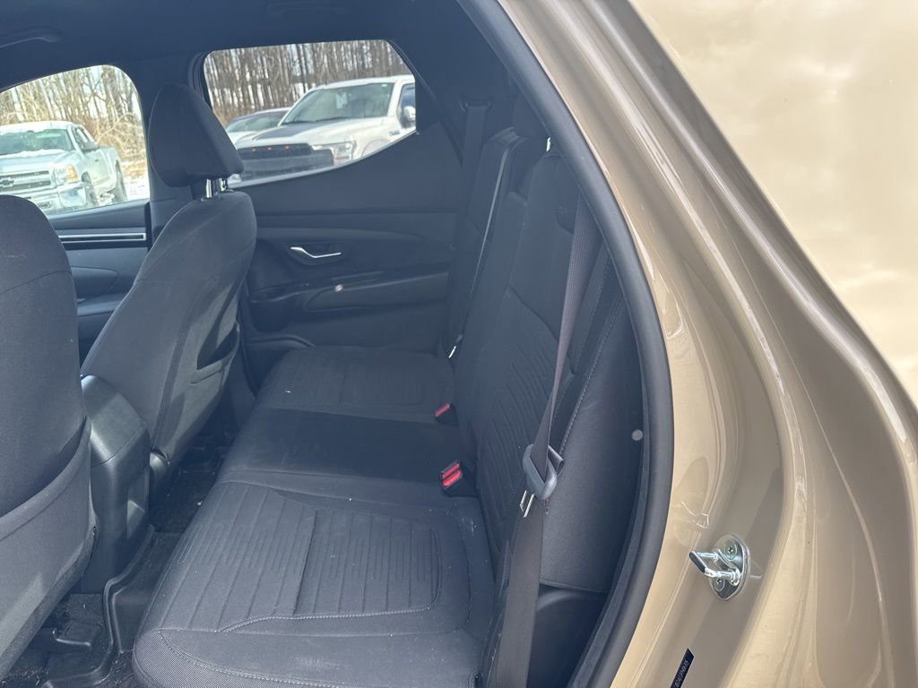 Used 2023 Hyundai Santa Cruz SEL image 9