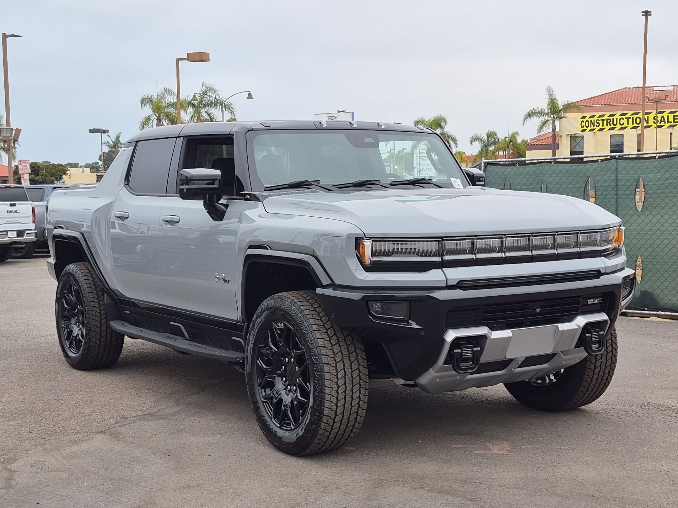 New 2026 GMC Hummer EV 4x4 Crew Cab image 7