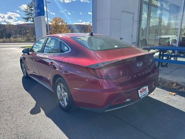 Used 2023 Hyundai Sonata SE w/ Cargo Package image 3