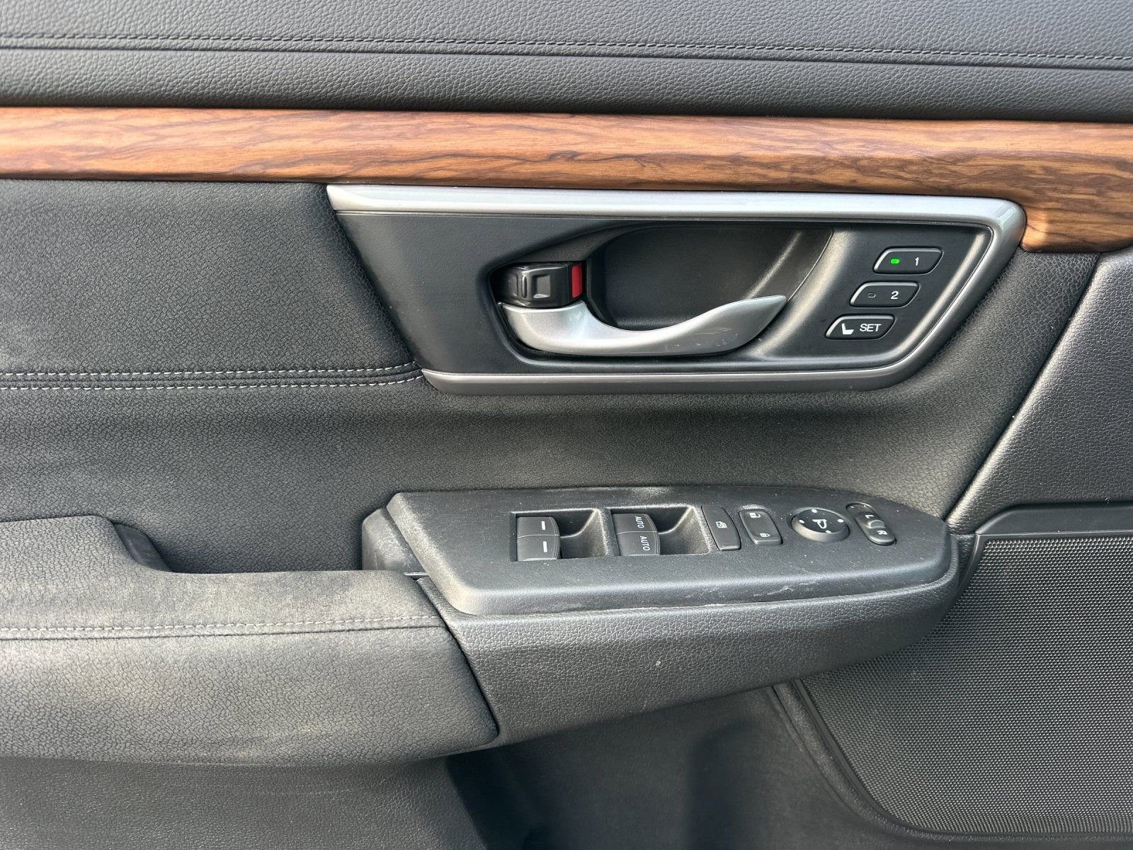 Used 2022 Honda CR-V EX image 11