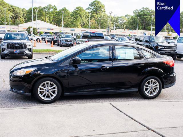 Certified 2018 Ford Focus SE FWD image 3