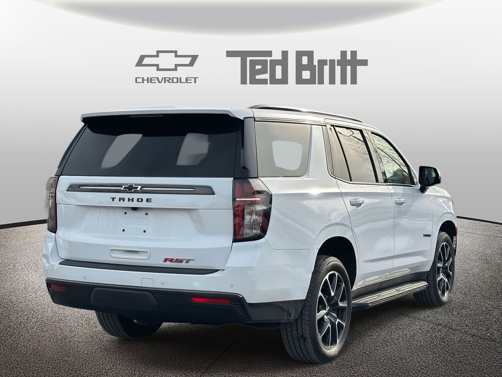 Certified 2022 Chevrolet Tahoe RST w/ Luxury Package image 4