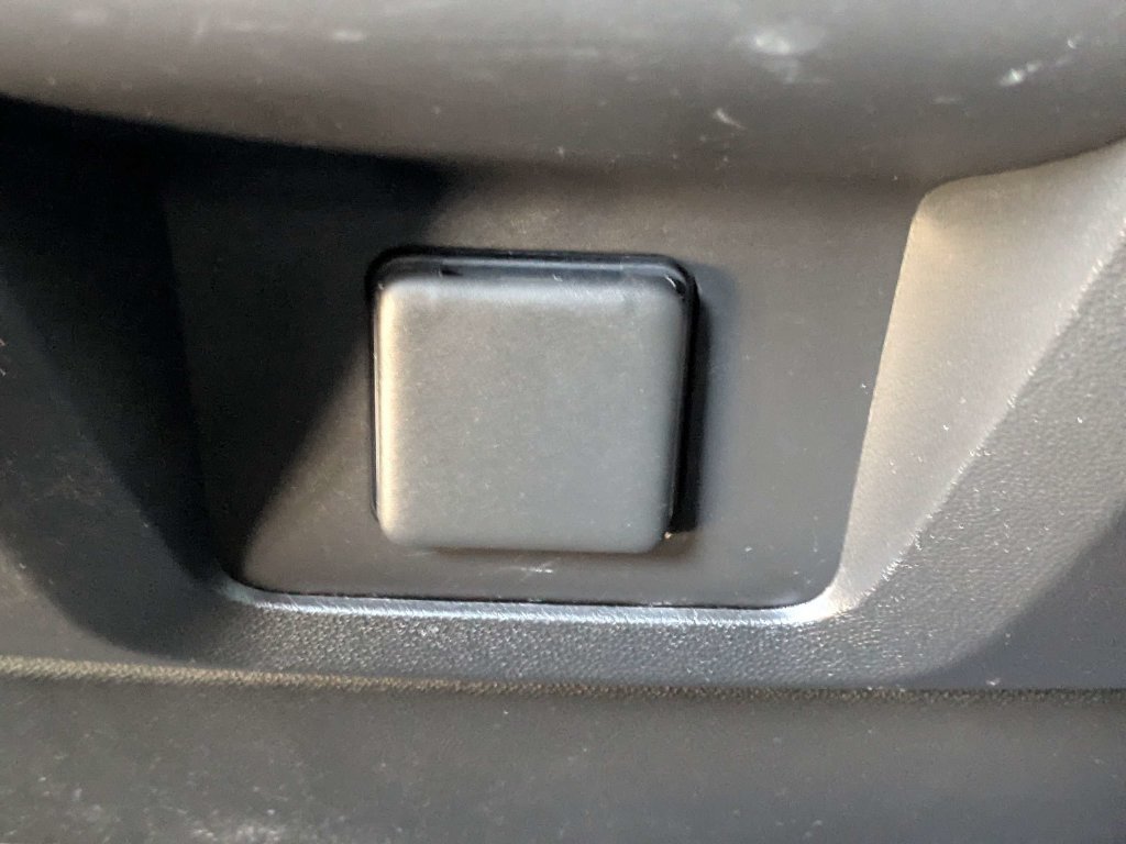 Used 2023 Chevrolet Tahoe Premier AWD/4WD image 20