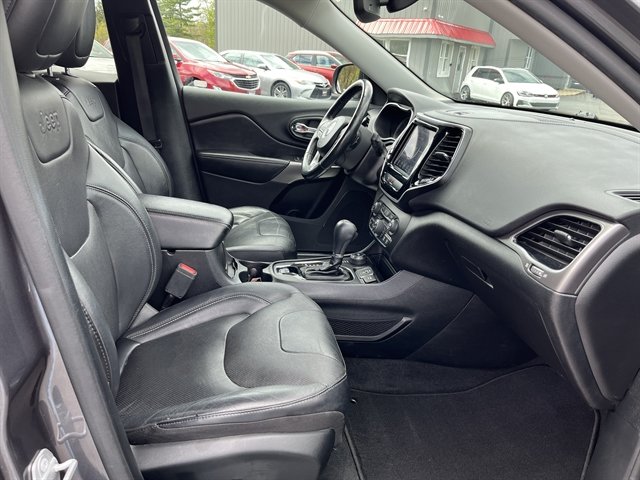 Used 2020 Jeep Cherokee Limited AWD/4WD image 37