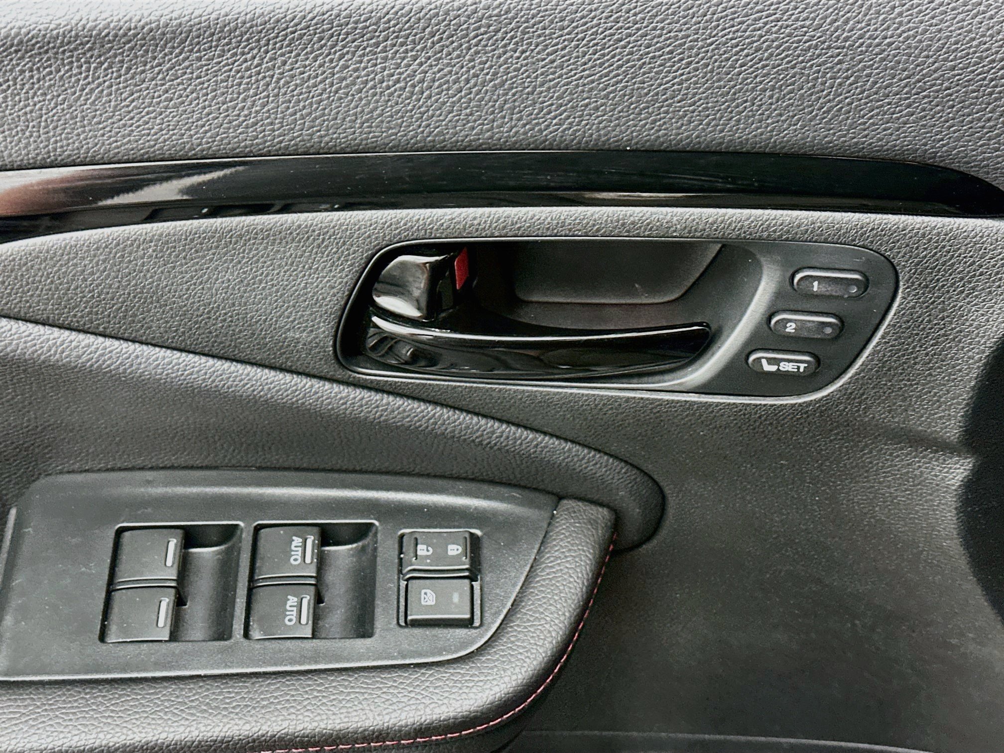 Used 2024 Honda Passport Black Edition image 15