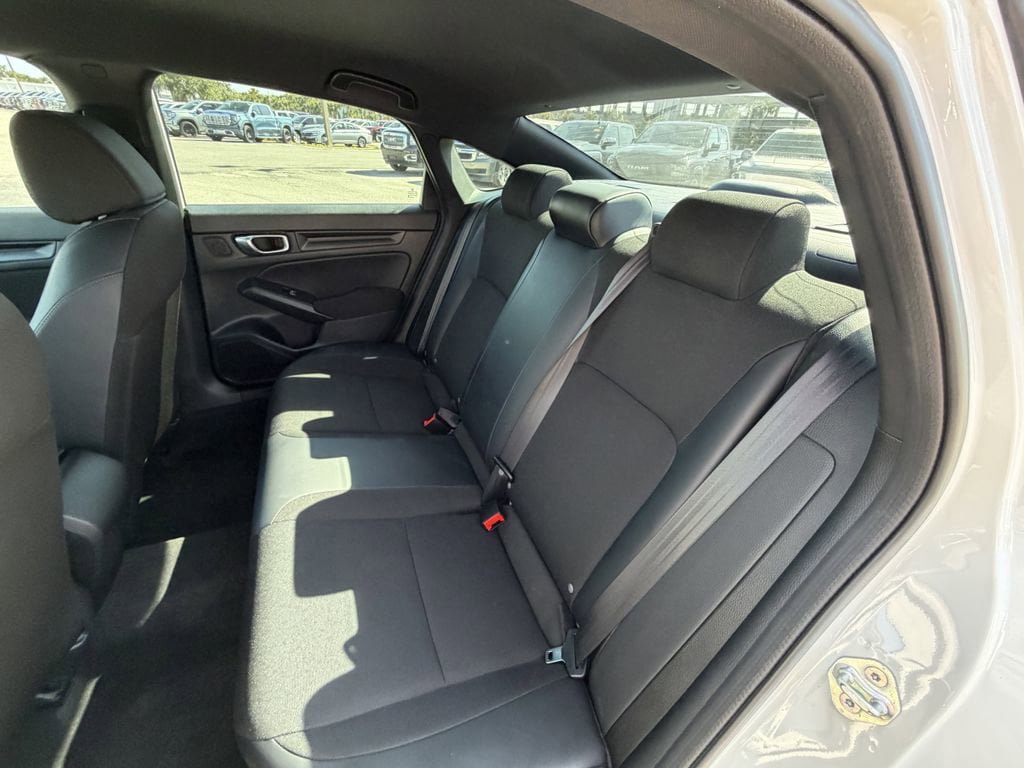 Used 2023 Honda Civic Sport image 17