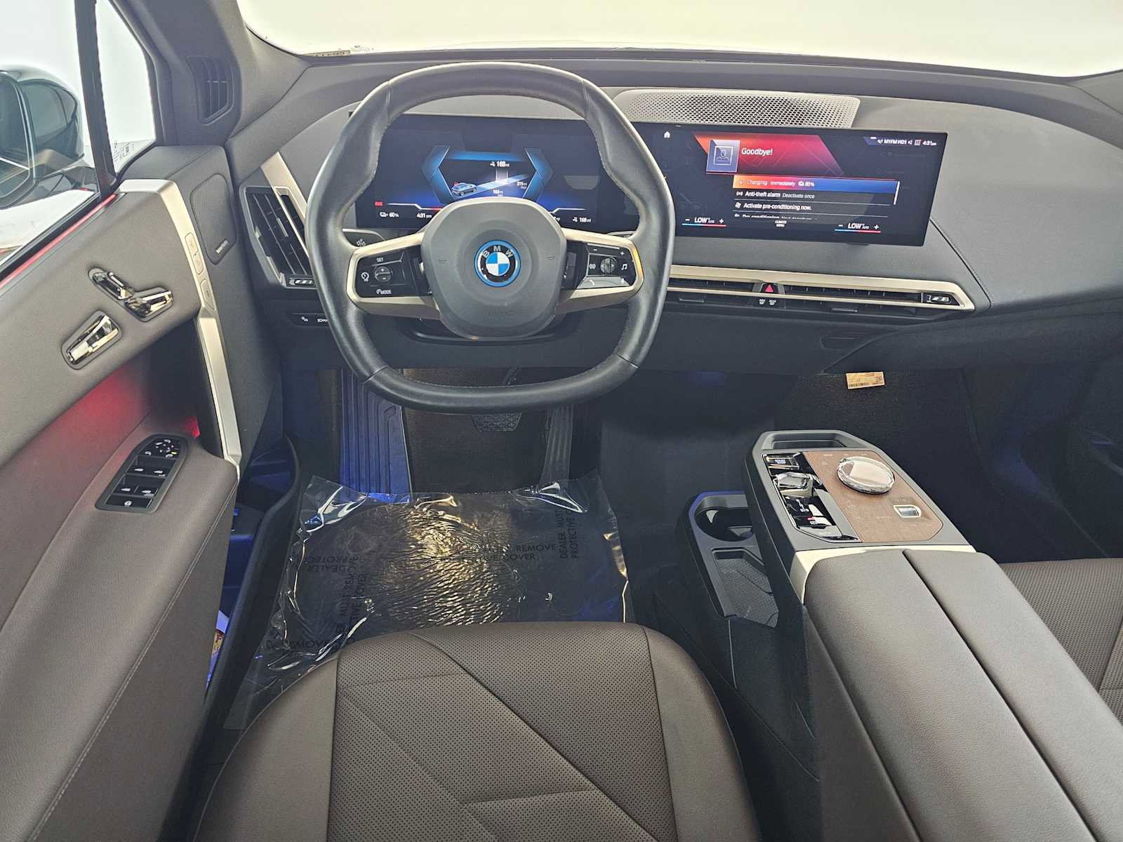 Used 2023 BMW iX xDrive50 w/ Premium Package image 19