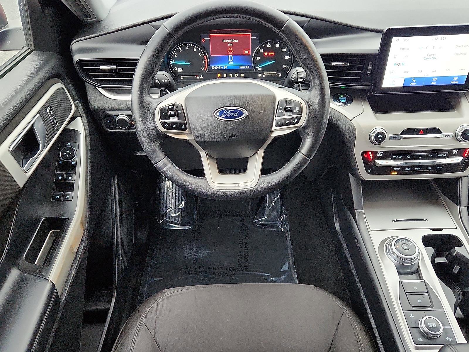 Used 2020 Ford Explorer XLT w/ Comfort Package image 11