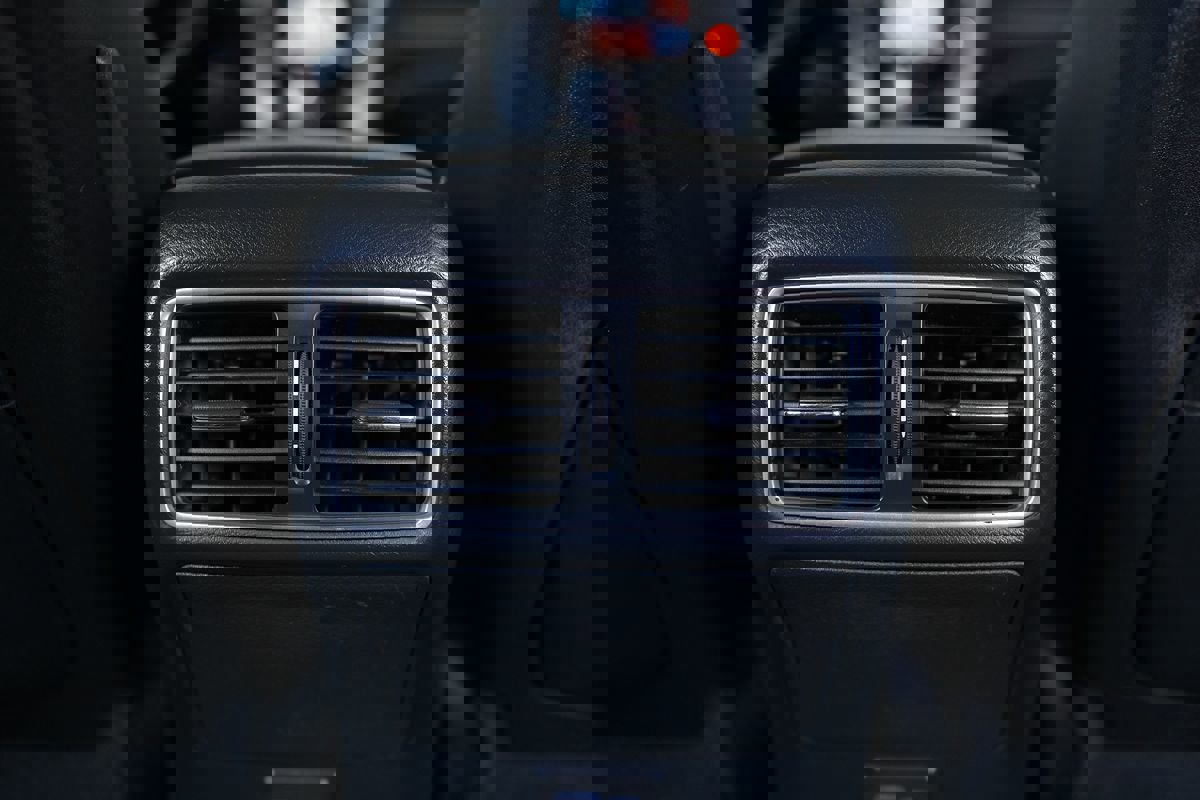 Used 2020 INFINITI Q50 Luxe w/ Cargo Package image 28