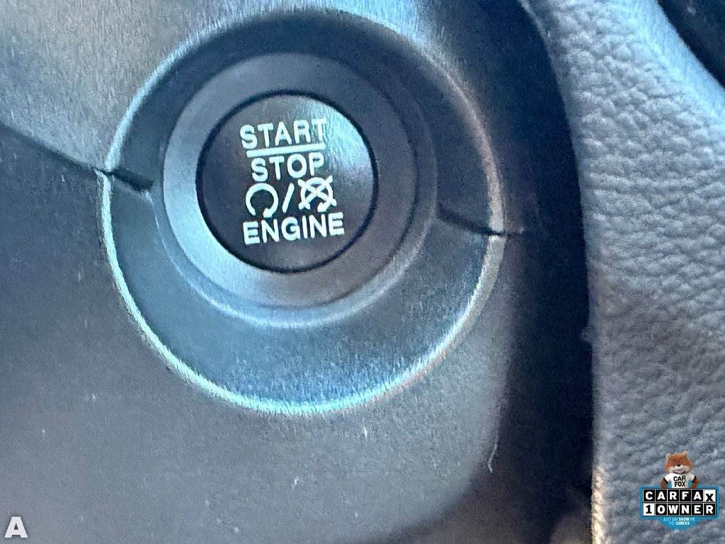 Used 2019 Jeep Compass Latitude FWD image 30
