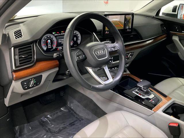 Certified 2023 Audi Q5 2.0T Premium Plus w/ Premium Plus Package AWD/4WD image 13