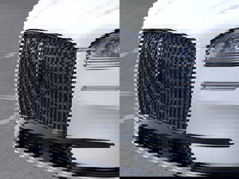 New 2026 Lincoln Corsair Premiere image 17