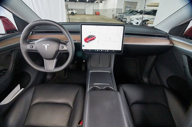 Used 2024 Tesla Model Y Long Range image 6