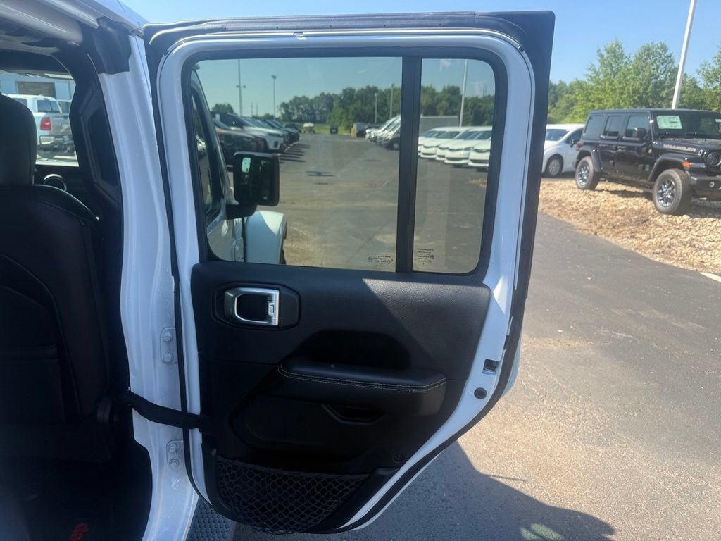 Certified 2019 Jeep Wrangler Unlimited Sahara AWD/4WD image 54