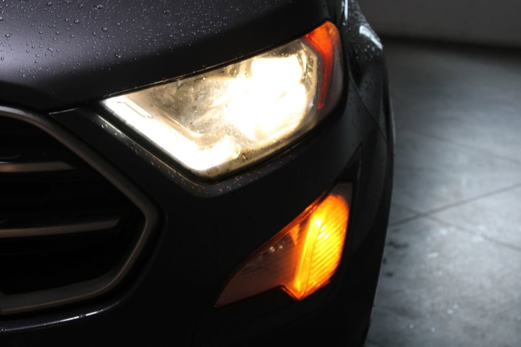 Used 2020 Ford EcoSport SE FWD image 50