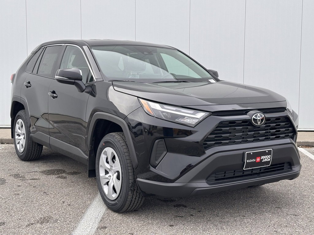 New 2025 Toyota RAV4 LE image 6