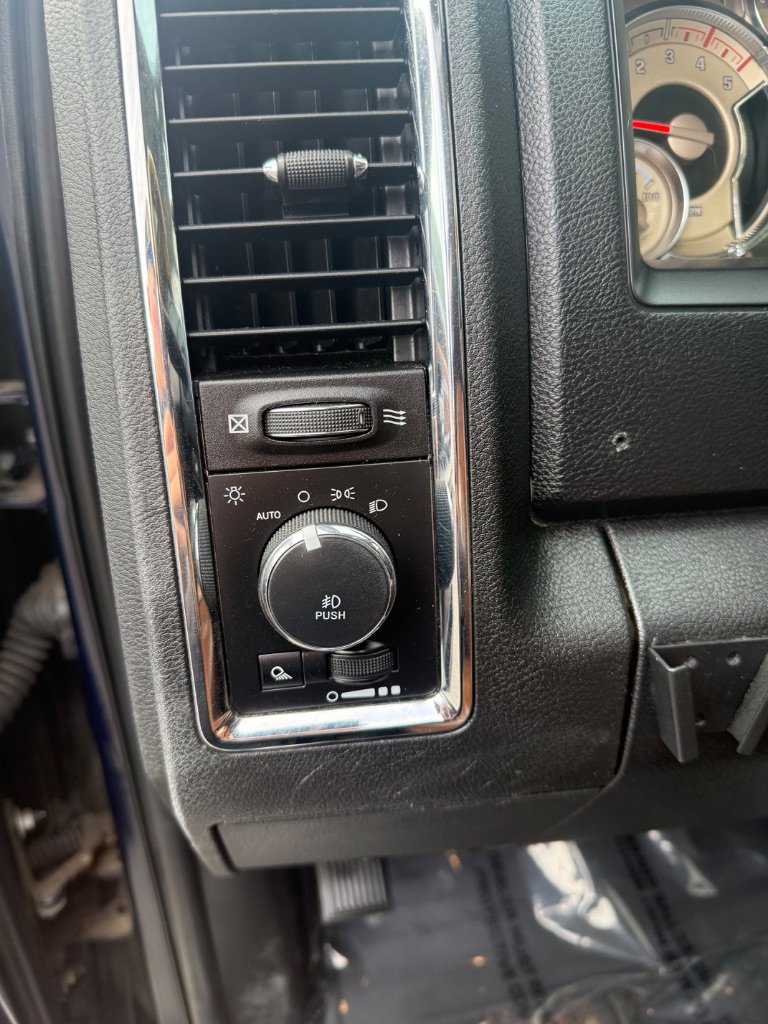 Used 2018 RAM 2500 Longhorn w/ Convenience Group image 12