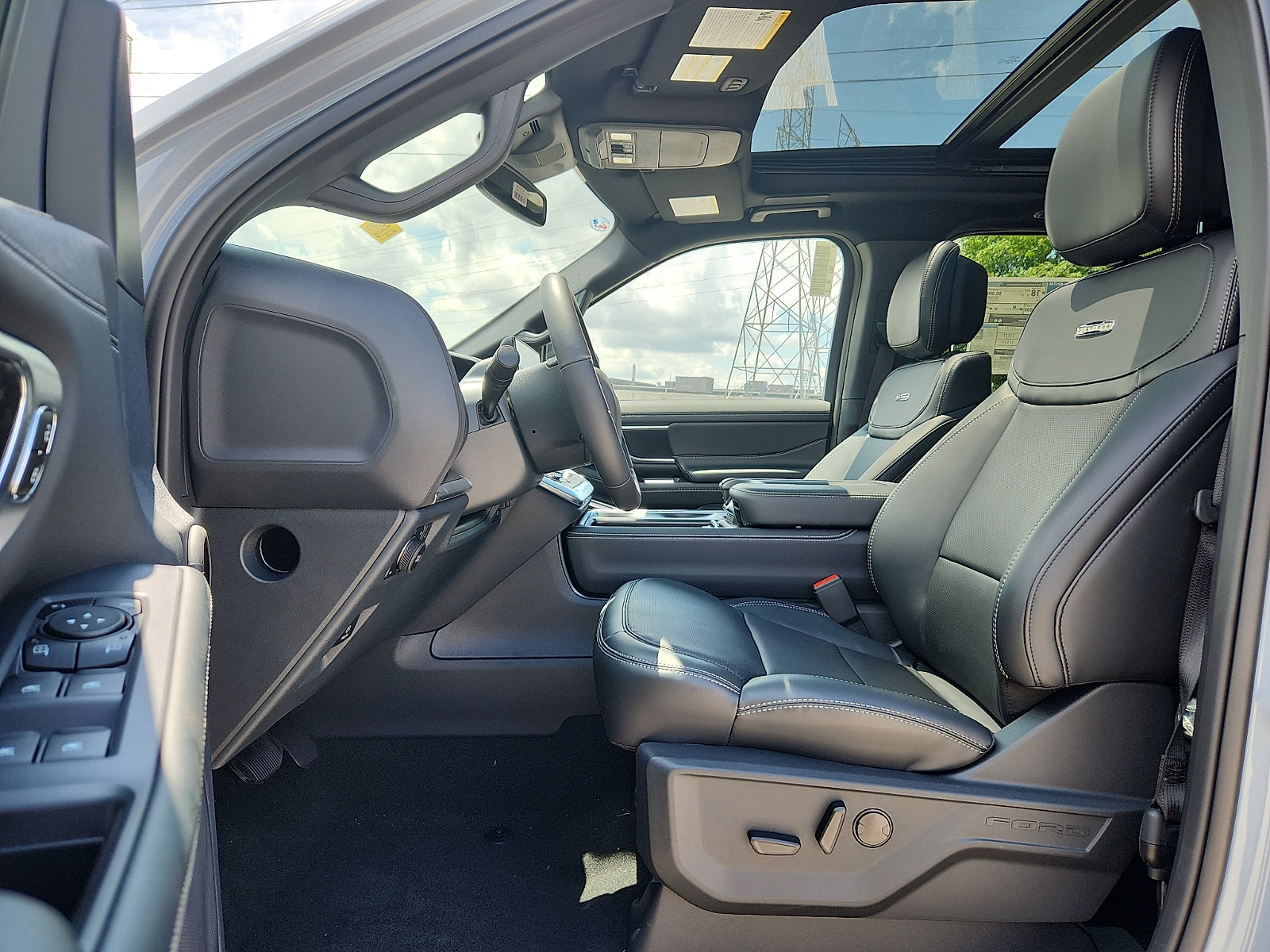 New 2027 Ford Expedition Max Platinum w/ Stealth Appearance Package AWD/4WD image 10