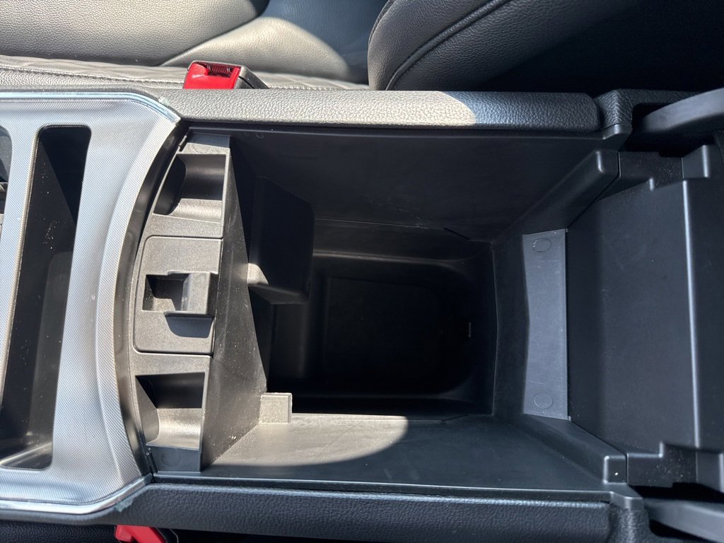 Used 2024 Ford Edge Titanium image 34