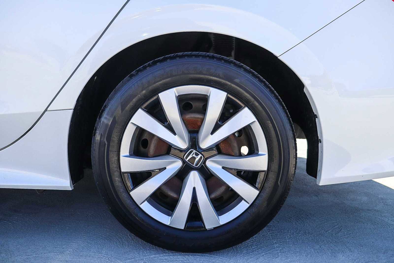Used 2022 Honda Civic LX image 10