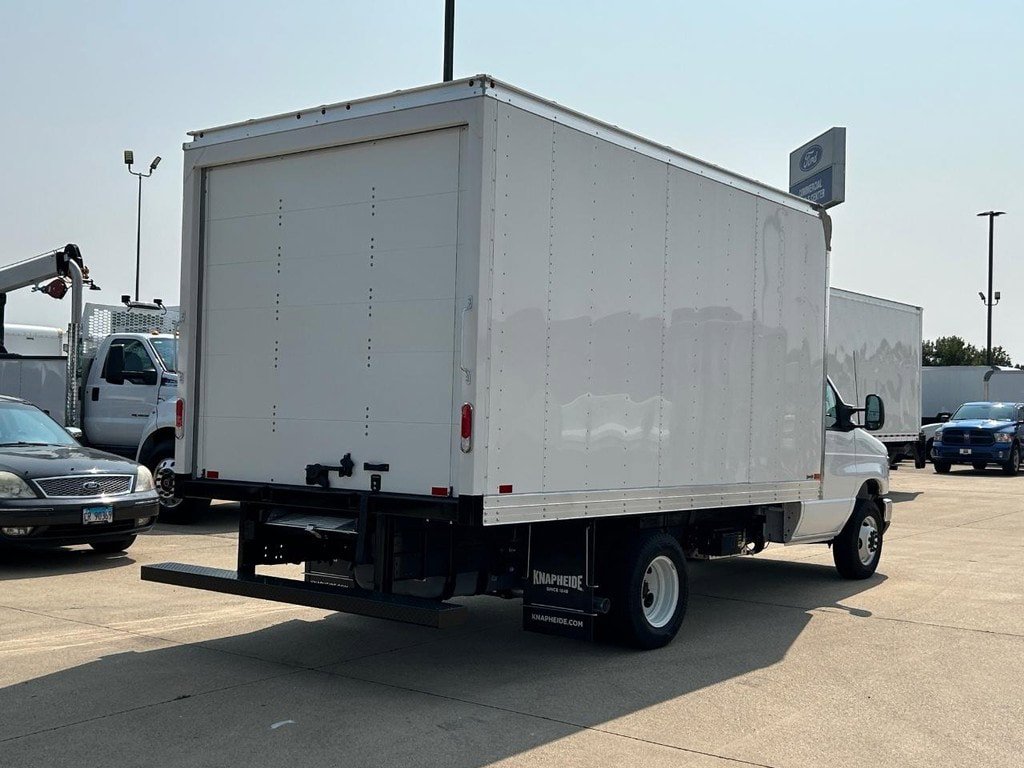 New 2025 Ford E-450 and Econoline 450 Super Duty w/ Ambulance Prep Package RWD image 5