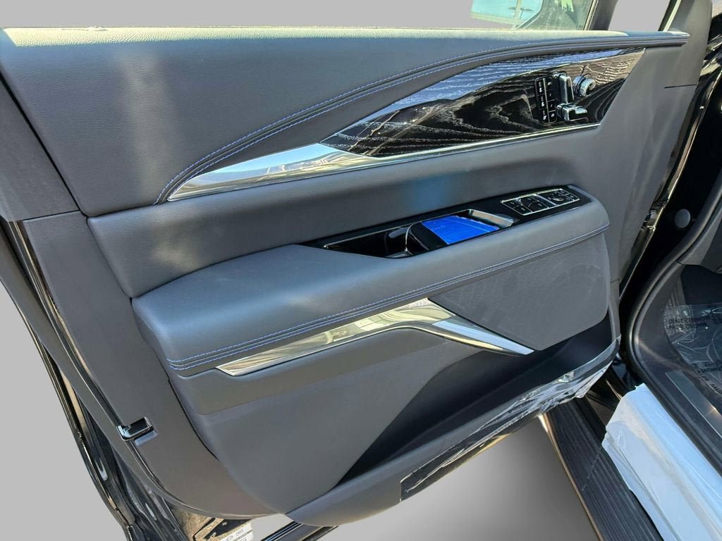 New 2025 Cadillac Escalade IQ Luxury 1 AWD/4WD image 14