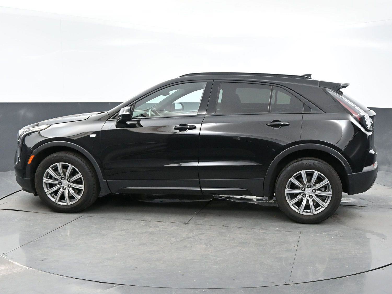 Used 2023 Cadillac XT4 Sport w/ Driver Assist Package image 4