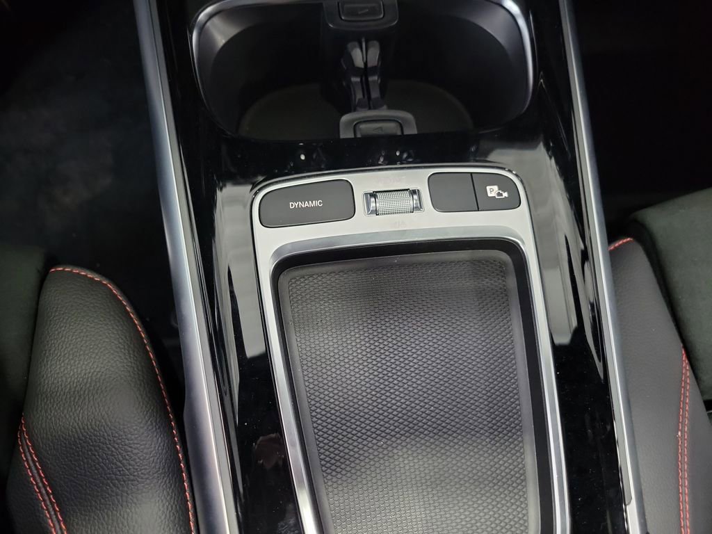 Used 2024 Mercedes-Benz GLB 35 AMG 4MATIC image 44