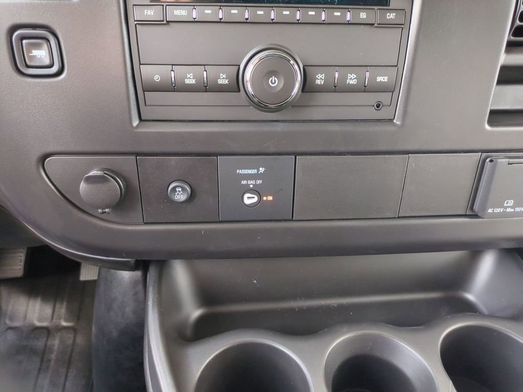 New 2026 GMC Savana 2500 RWD image 14