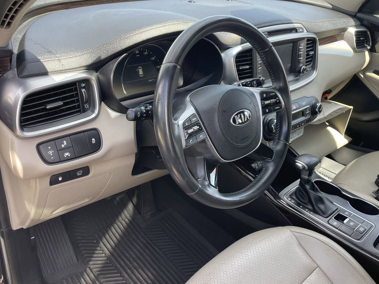 Used 2019 Kia Sorento EX image 6